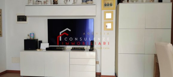 Apartamento de 3 habitaciónes en Treviso, Italy No. 53819 3