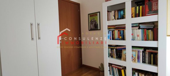 Apartamento de 3 habitaciónes en Treviso, Italy No. 53819 13