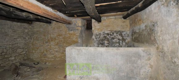 Casa de 5 divisões em Montefalcone Appennino, Italy N.º 144226 15