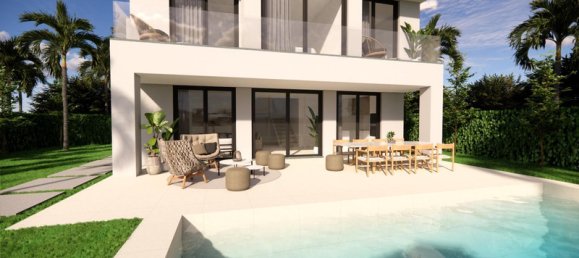 4 bedrooms Villa in Malaga, Spain No. 177982 2