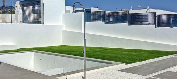 4 bedrooms Villa in Malaga, Spain No. 177982 14