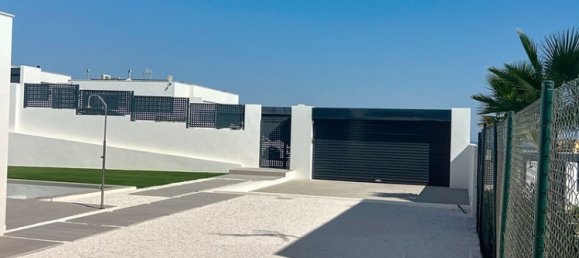 4 bedrooms Villa in Malaga, Spain No. 177982 13