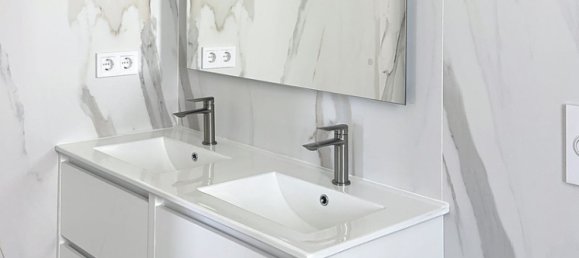 4 bedrooms Villa in Malaga, Spain No. 177982 26