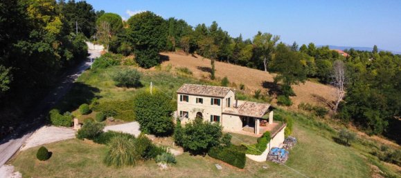 6 bedrooms House in Loro Piceno, Italy No. 371890 4