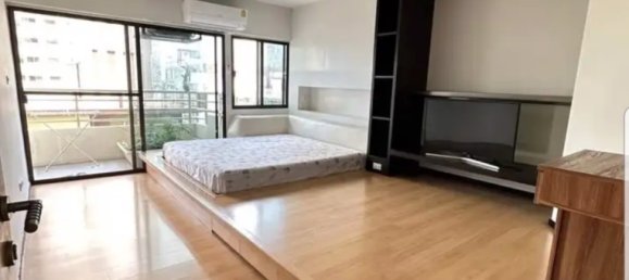 2 bedrooms Condo in Khlong Toei, Thailand No. 11360 4