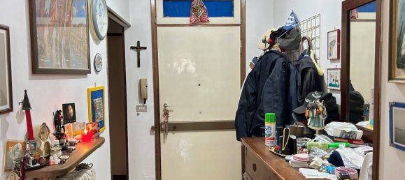 3 rooms Apartment in Ferrara, Italy No. 11366 11