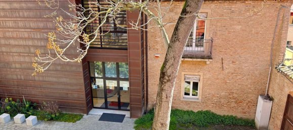 3 rooms Apartment in Ferrara, Italy No. 11366 9