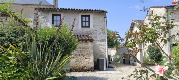 7 bedrooms House in Matha, France No. 335741 11