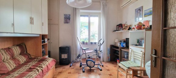 Квартира с 4 комнатами в Салерно, Италия № 147275 7