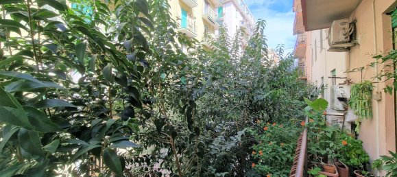 Квартира с 4 комнатами в Салерно, Италия № 147275 11