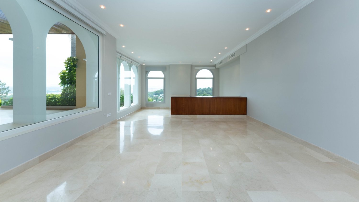 4 bedrooms Villa in Palma de Majorca, Spain No. 171424