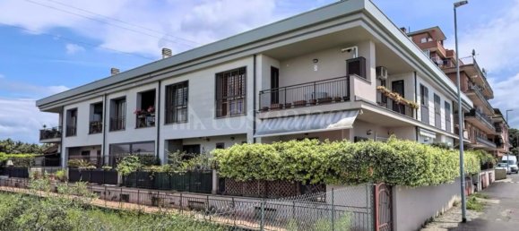 4 rooms Apartment in Rome, Italy No. 200153 22