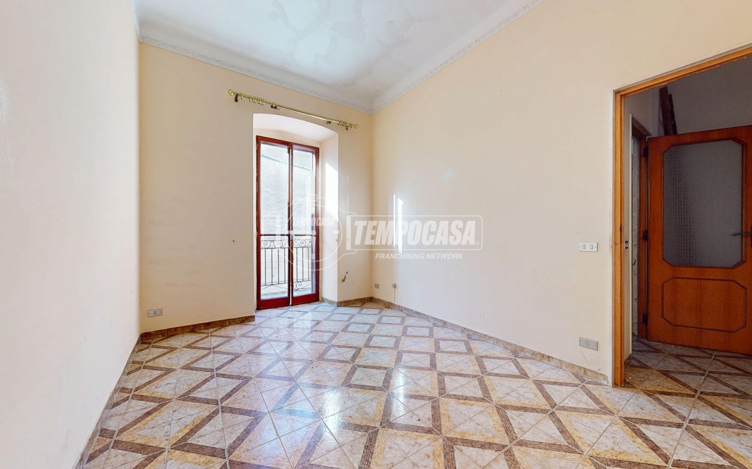 Дом с 2 спальнями в Рутильяно, Италия № 361471