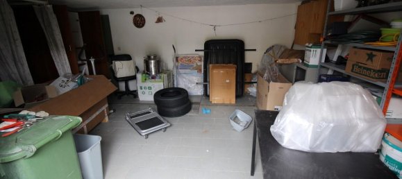 5 rooms Apartment in Montevarchi, Italy No. 236623 23