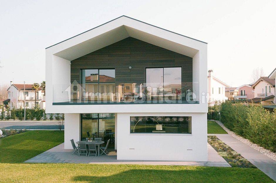 180m² Land in Rosta, Italy No. 370317