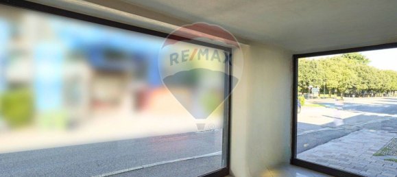 10 rooms Commercial property in Bergamo, Italy No. 309128 13