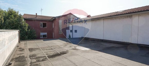 10 rooms Commercial property in Bergamo, Italy No. 309128 20