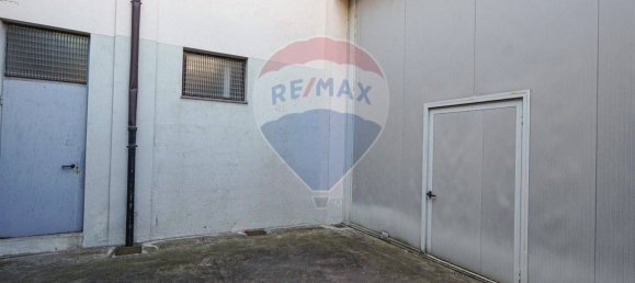 10 rooms Commercial property in Bergamo, Italy No. 309128 10