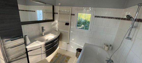 5 bedrooms House in Chaumont-en-Vexin, France No. 39412 5