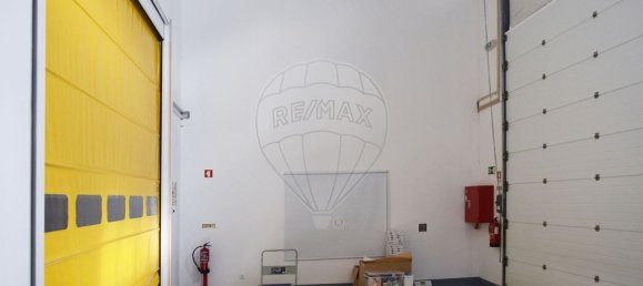 Entrepôt à Mafra, Portugal 669m² No. 79516 14