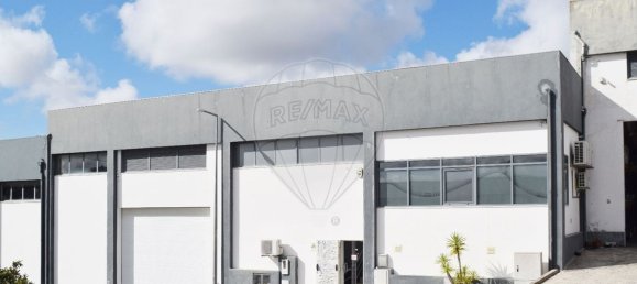 Entrepôt à Mafra, Portugal 669m² No. 79516 3