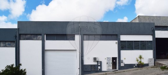 Entrepôt à Mafra, Portugal 669m² No. 79516 2
