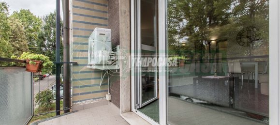 1 bedroom Apartment in Lainate, Italy No. 122325 2