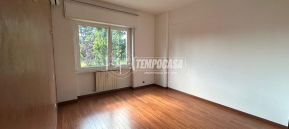 1 bedroom Apartment in Lainate, Italy No. 122325 9