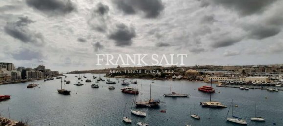 2 bedrooms Penthouse in Sliema, Malta No. 11046 5