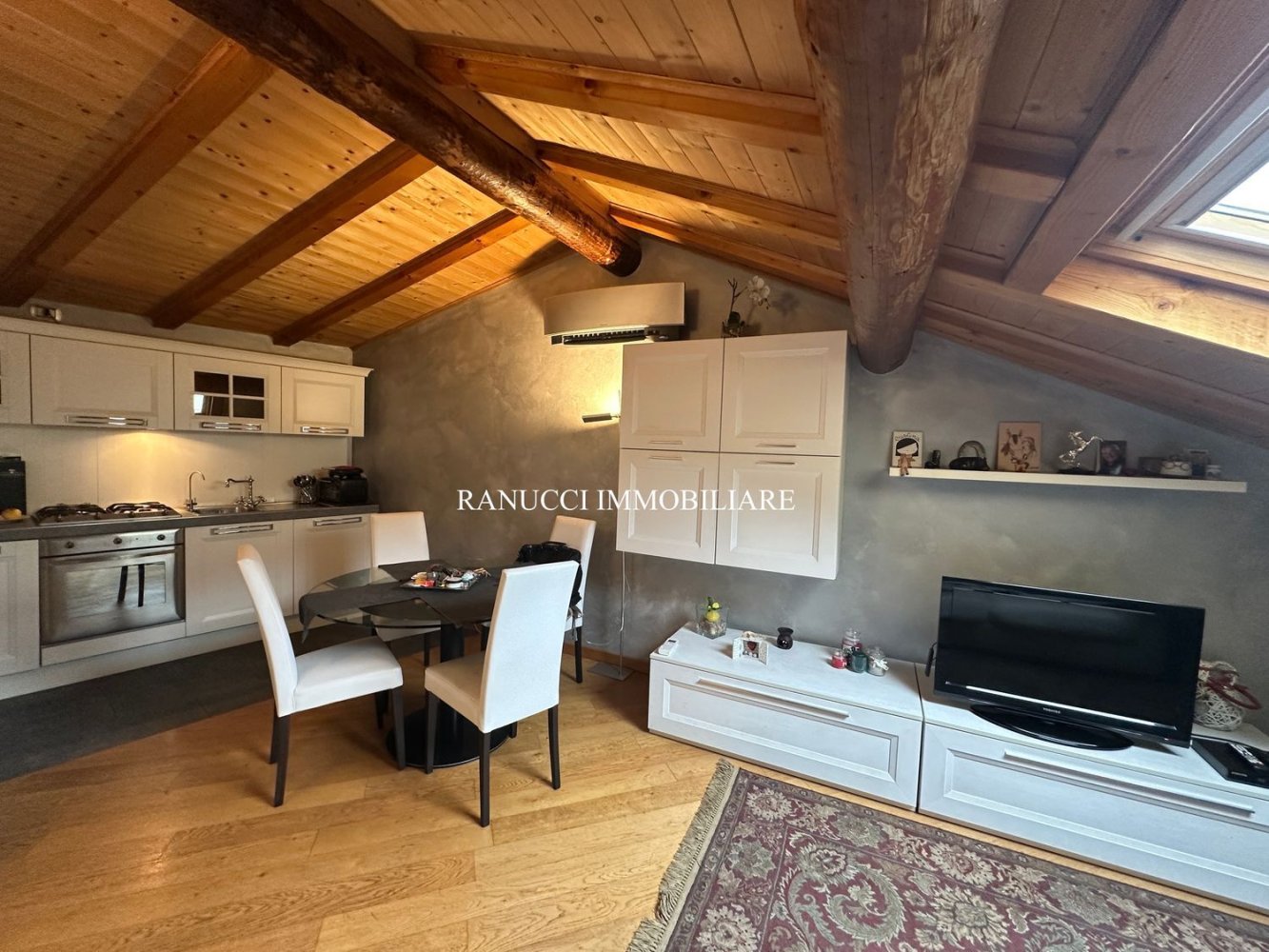 2 rooms Apartment in Bergamo, Italy No. 274276