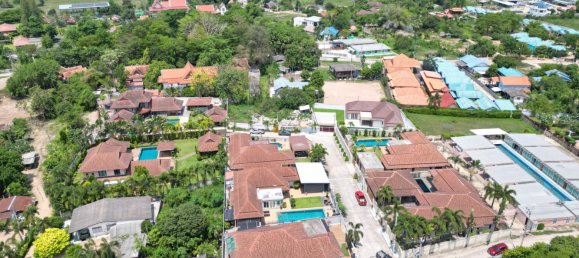 240m² Cafe / restaurant in Bang Lamung, Thailand No. 19457 2