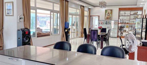 240m² Cafe / restaurant in Bang Lamung, Thailand No. 19457 18