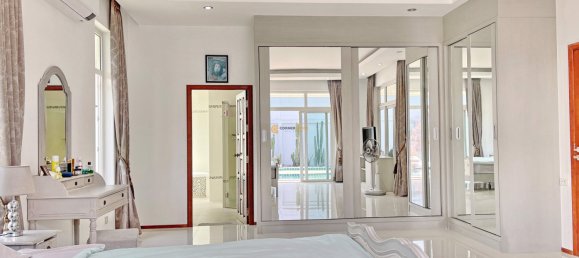 240m² Cafe / restaurant in Bang Lamung, Thailand No. 19457 15