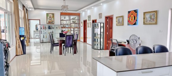 240m² Cafe / restaurant in Bang Lamung, Thailand No. 19457 19