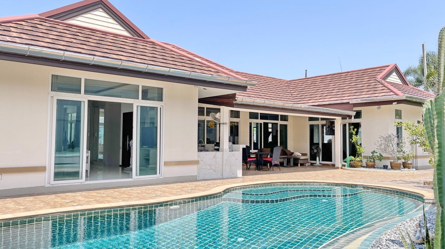 240m² Cafe / restaurant in Bang Lamung, Thailand No. 19457