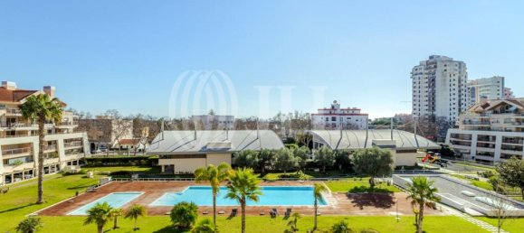 4 bedrooms Apartment in Cascais, Portugal No. 141770 11