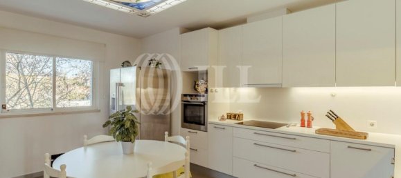 4 bedrooms Apartment in Cascais, Portugal No. 141770 13