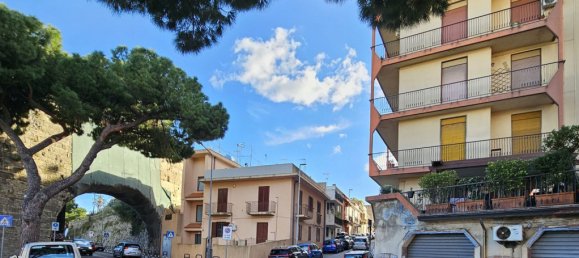 Apartamento de 5 divisões em Messina, Italy N.º 107753 47