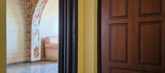 Apartamento de 5 divisões em Messina, Italy N.º 107753 3