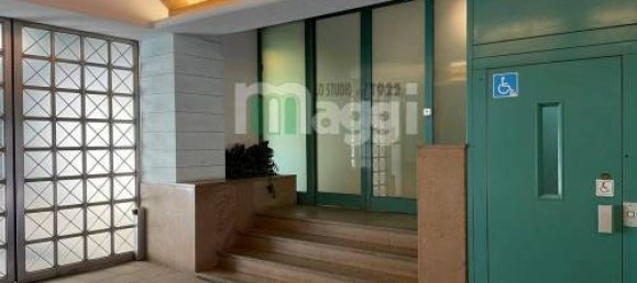 1-Zimmer Garage in Milan, Italy, Nr. 247298 2