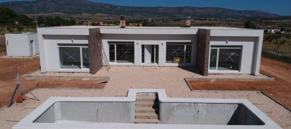 Villa de 3 dormitorios en Pinoso, Spain No. 8663 31