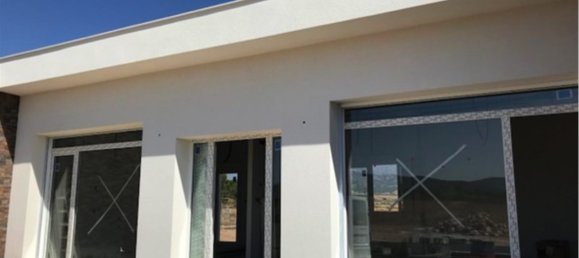 Villa de 3 dormitorios en Pinoso, Spain No. 8663 39