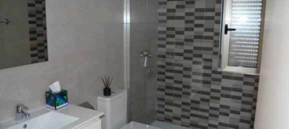 Villa de 3 dormitorios en Pinoso, Spain No. 8663 28