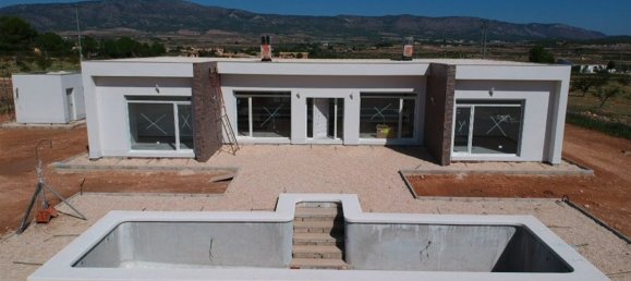Villa de 3 dormitorios en Pinoso, Spain No. 8663 37