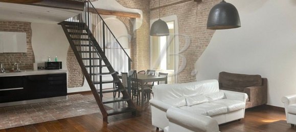 4 Schlafzimmer Wohnung in Mantua, Italy, Nr. 363426 10