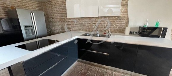 4 Schlafzimmer Wohnung in Mantua, Italy, Nr. 363426 7