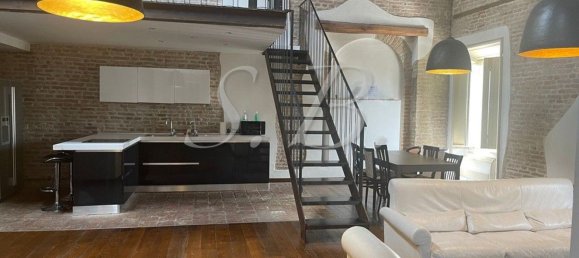 4 Schlafzimmer Wohnung in Mantua, Italy, Nr. 363426 4