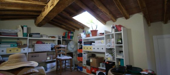 2 bedrooms House in Casole d'Elsa, Italy No. 215455 17