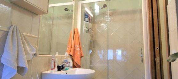 2 bedrooms House in Casole d'Elsa, Italy No. 215455 13