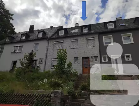 Таунхаус с 6 комнатами в Хоф, Германия № 153602